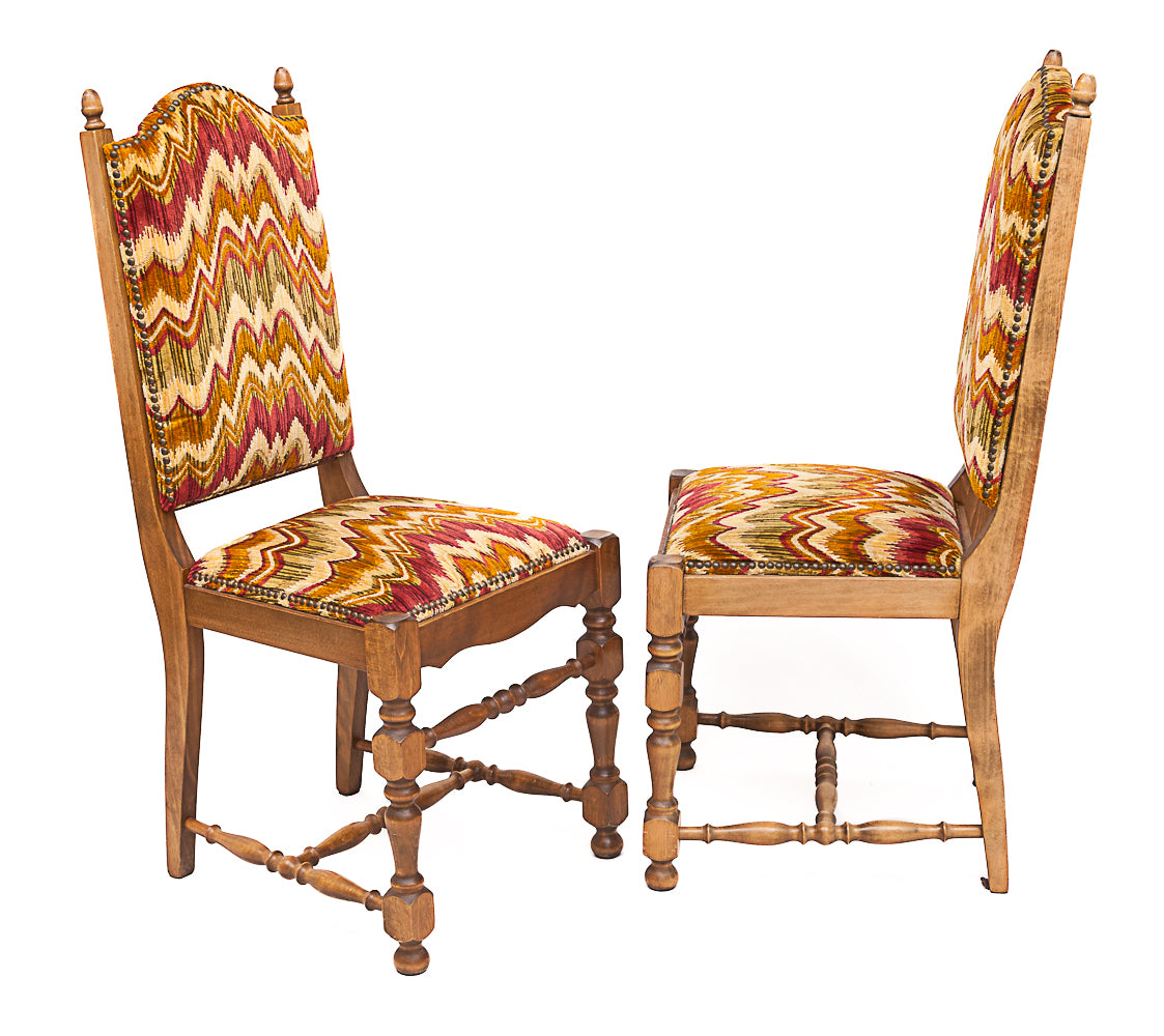 Set_of_6_studded_high_chairs_1950