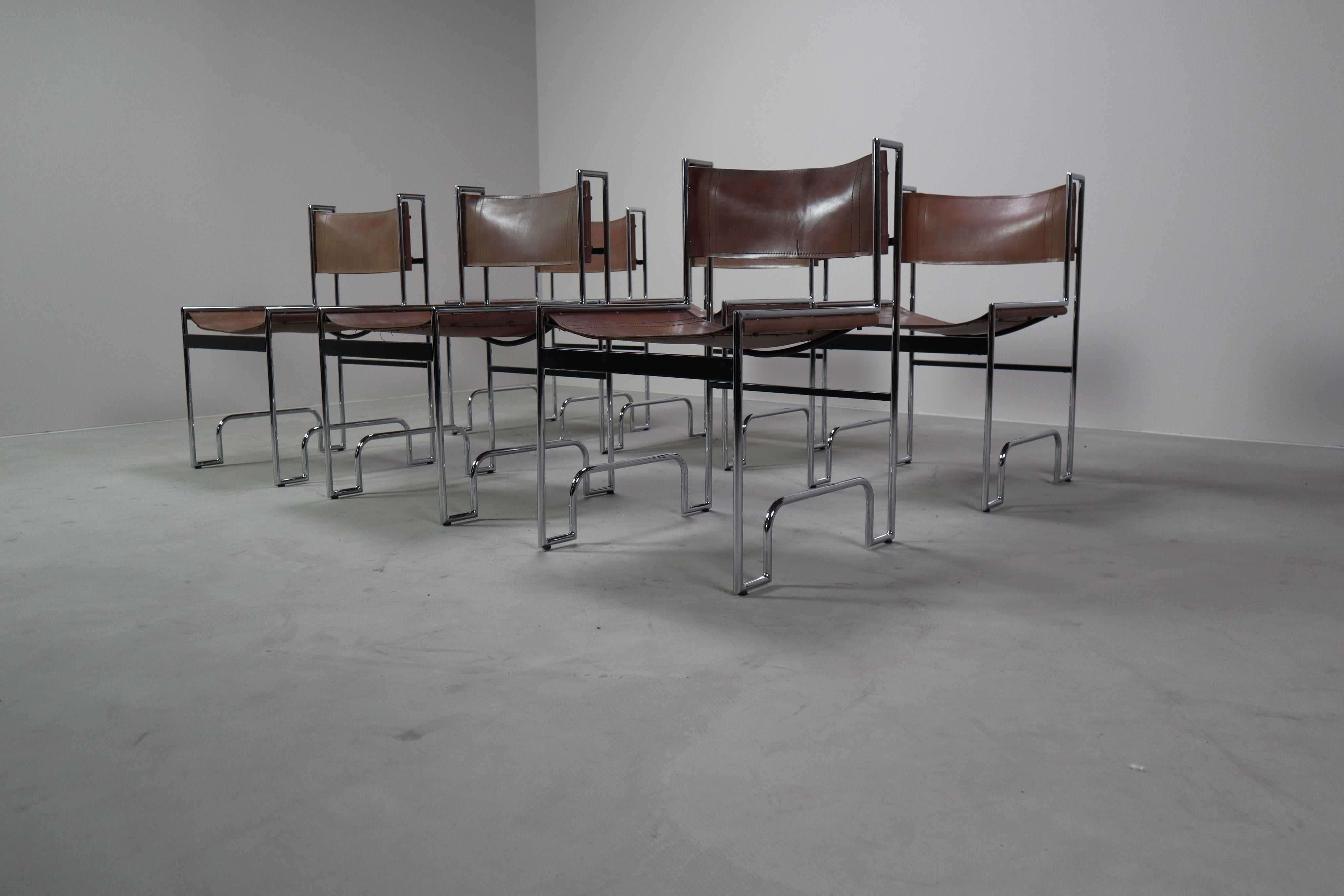 Set_of_6_vintage_chrome_and_leather_dining_chairs_in_Bauhaus_style,_1970s