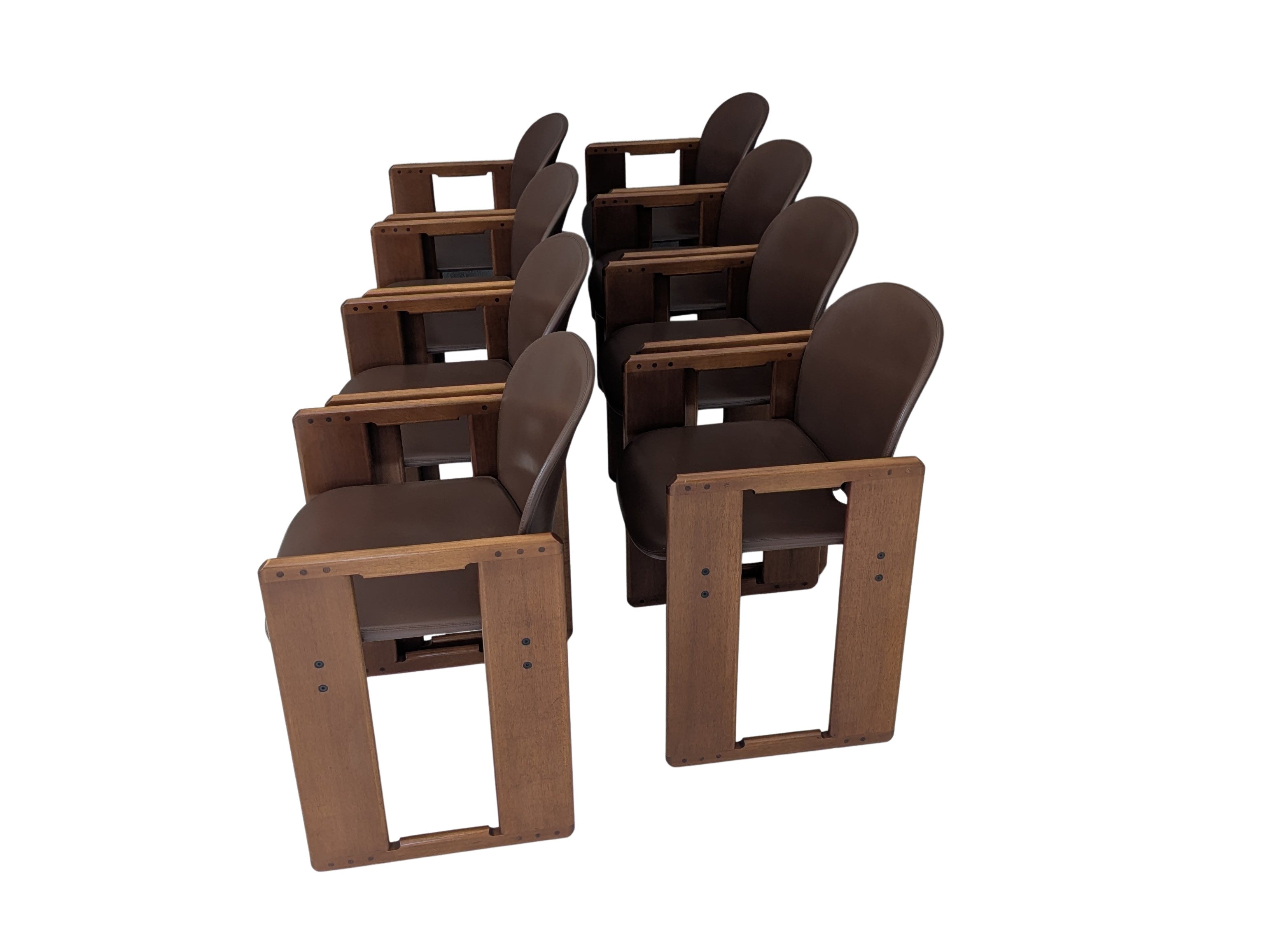 Set_of_8_Dialogo_Chairs_by_Afra_Tobia_Scarpa_for_B_B_Italia_1970s