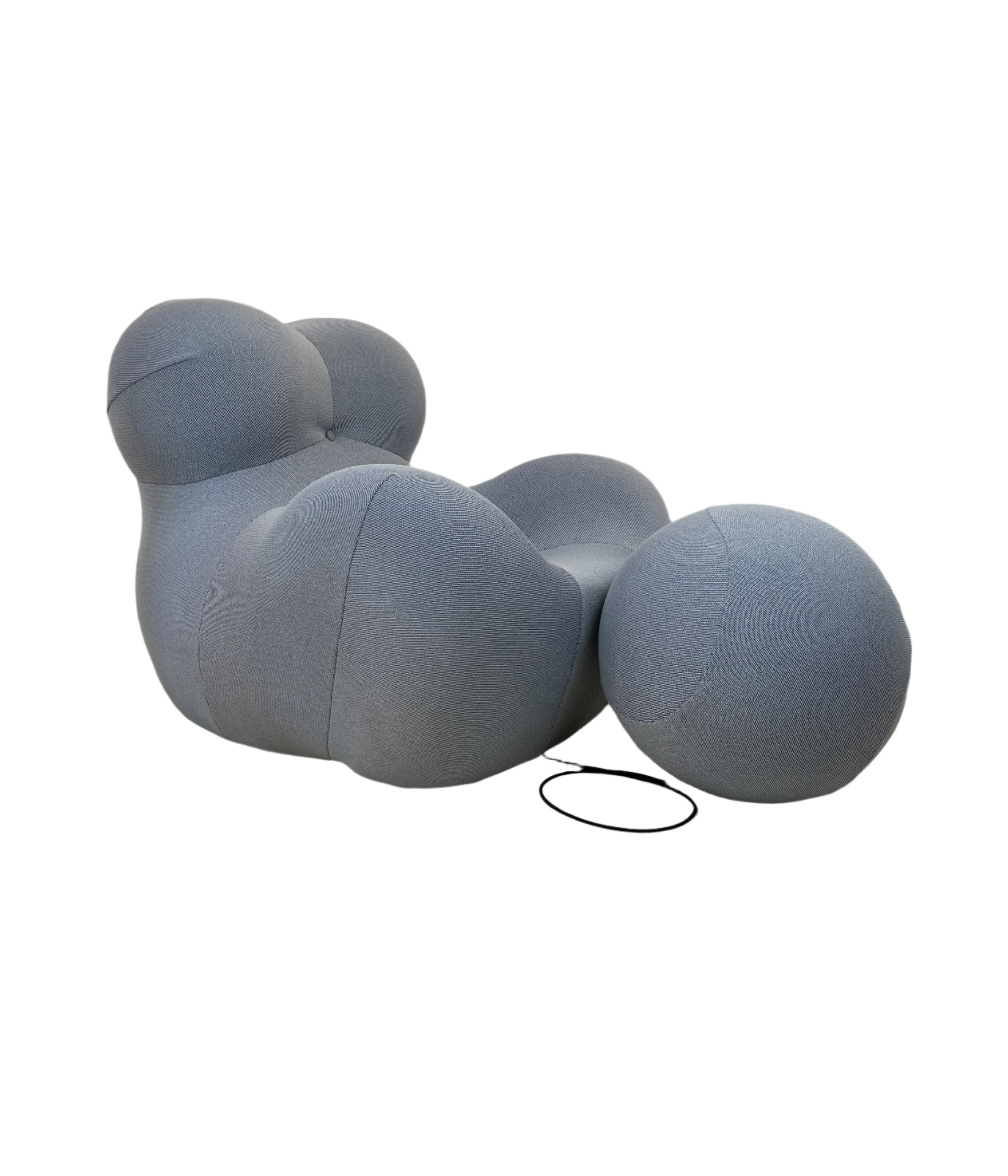 Set_of_Big_Mama_Chairs_by_Gaetano_Pesce_for_B_b_Italia