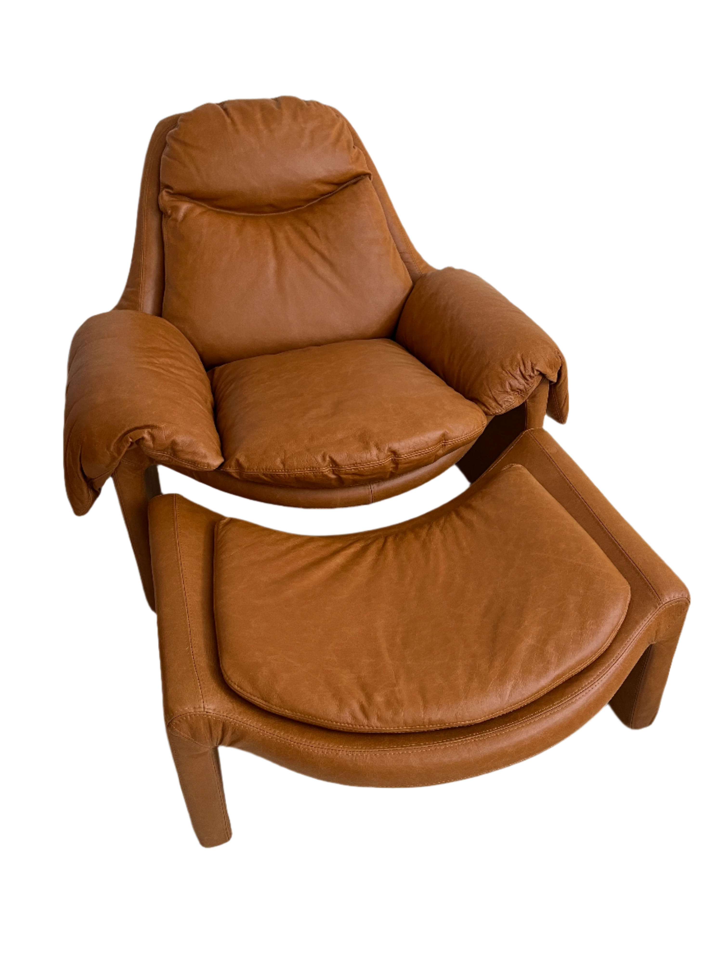Set_of_P60_Lounge_Chair_and_Ottoman_attributed_to_Vittorio_Introini