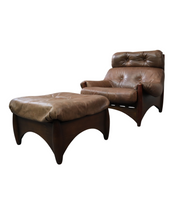 Set_of_Ranger_lounge_chair_with_ottoman_by_Erik_Deforce_for_Gervan_Belgium_1970
