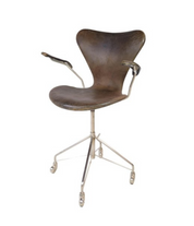 Seven_Office_Chair_Model_3217_Early_Edition_by_Arne_Jacobsen_Fritz_Hansen_1955