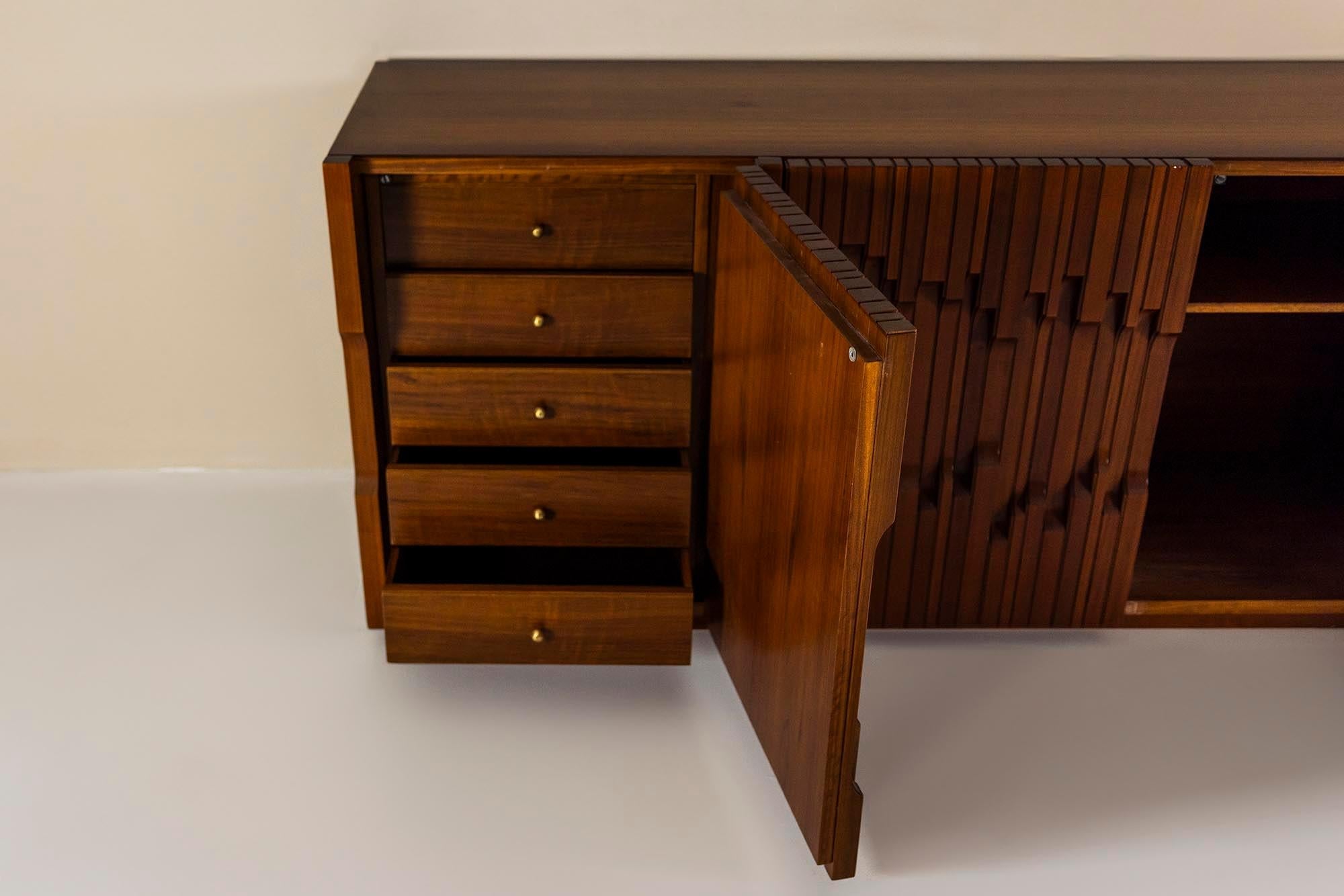 Sideboard_Model_Norman_in_African_Walnut_by_Luciano_Frigerio_Italy_1970s