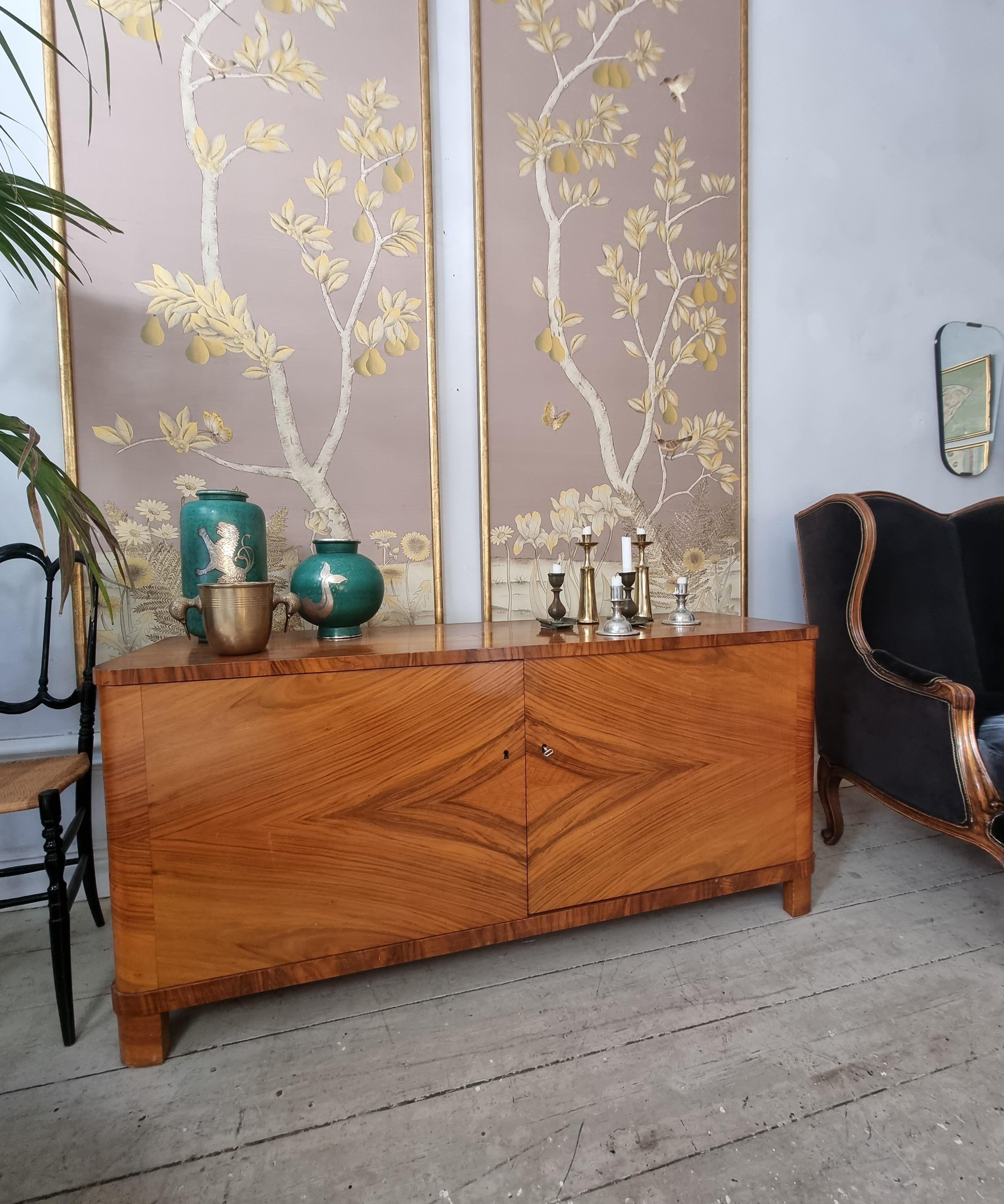 Sideboard_walnut_Swedish_Scandinavian_Modern_1940s