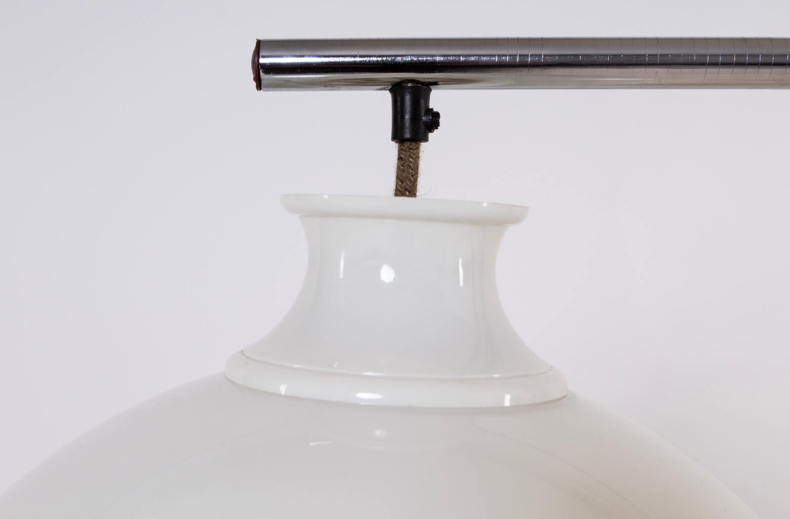 Space_Age_Floor_Lamp,_Hungary,_1960s