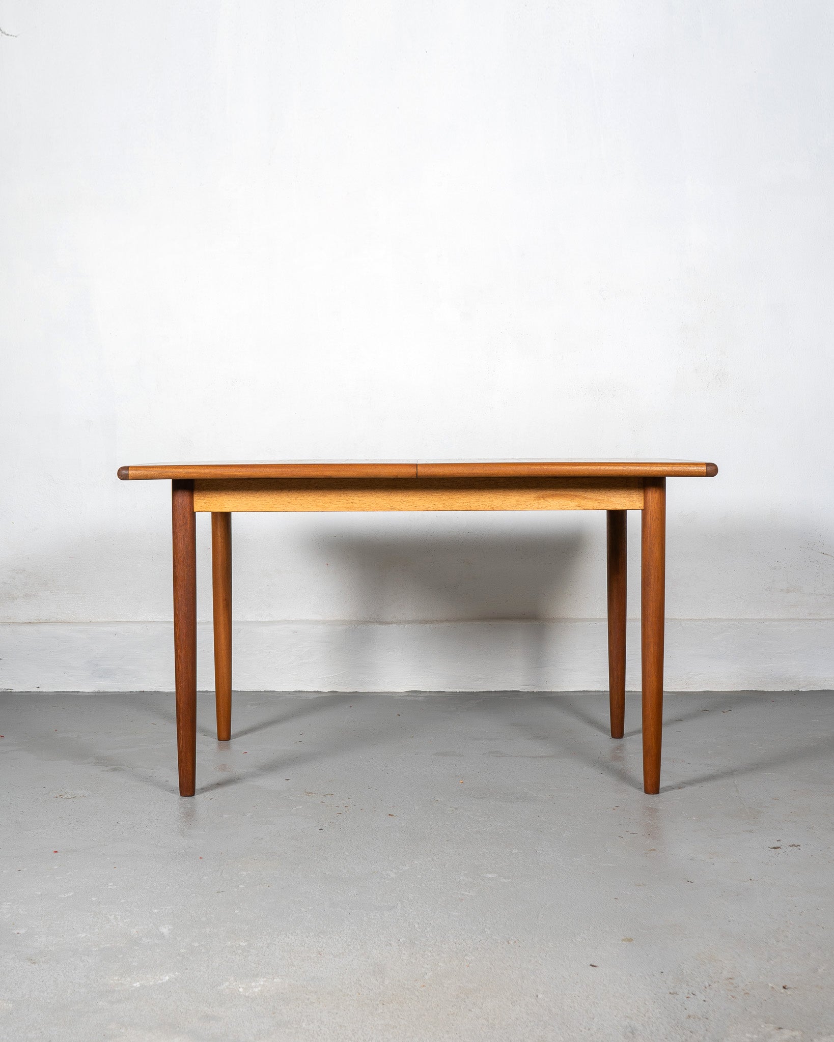 Teak_Extending_Dining_Table_by_Meredew_LTD