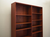 Teak_bookcase_Danish_design_1960s_designer_B_rge_Mogensen