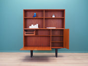 Teak_bookcase_Scandinavian_design_1960s_designer_Bertil_Fridhagen_production_Bodafors