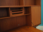 Teak_bookcase_Scandinavian_design_1960s_designer_Bertil_Fridhagen_production_Bodafors