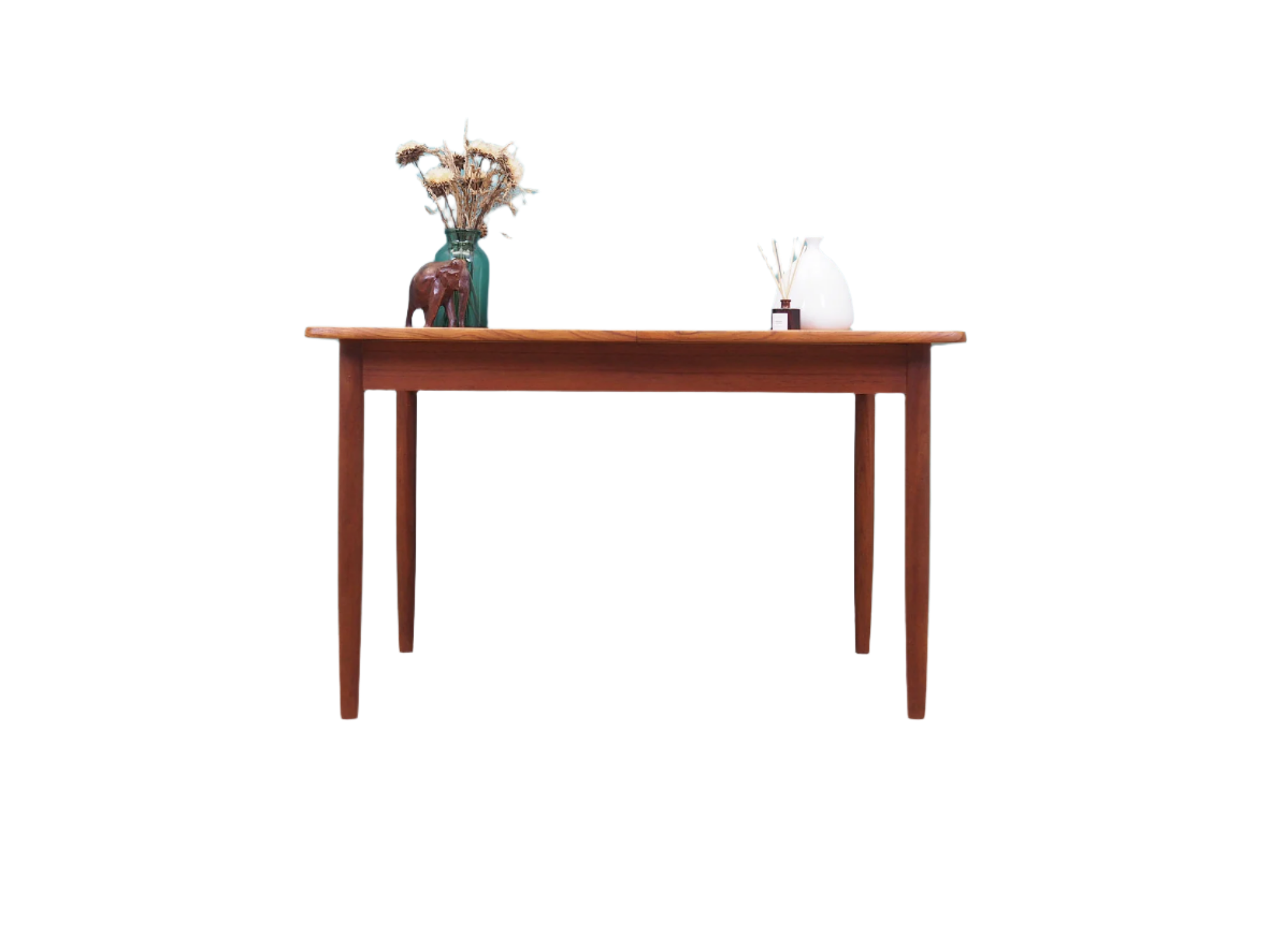 Teak_table_Danish_design_1960s_production_Denmark