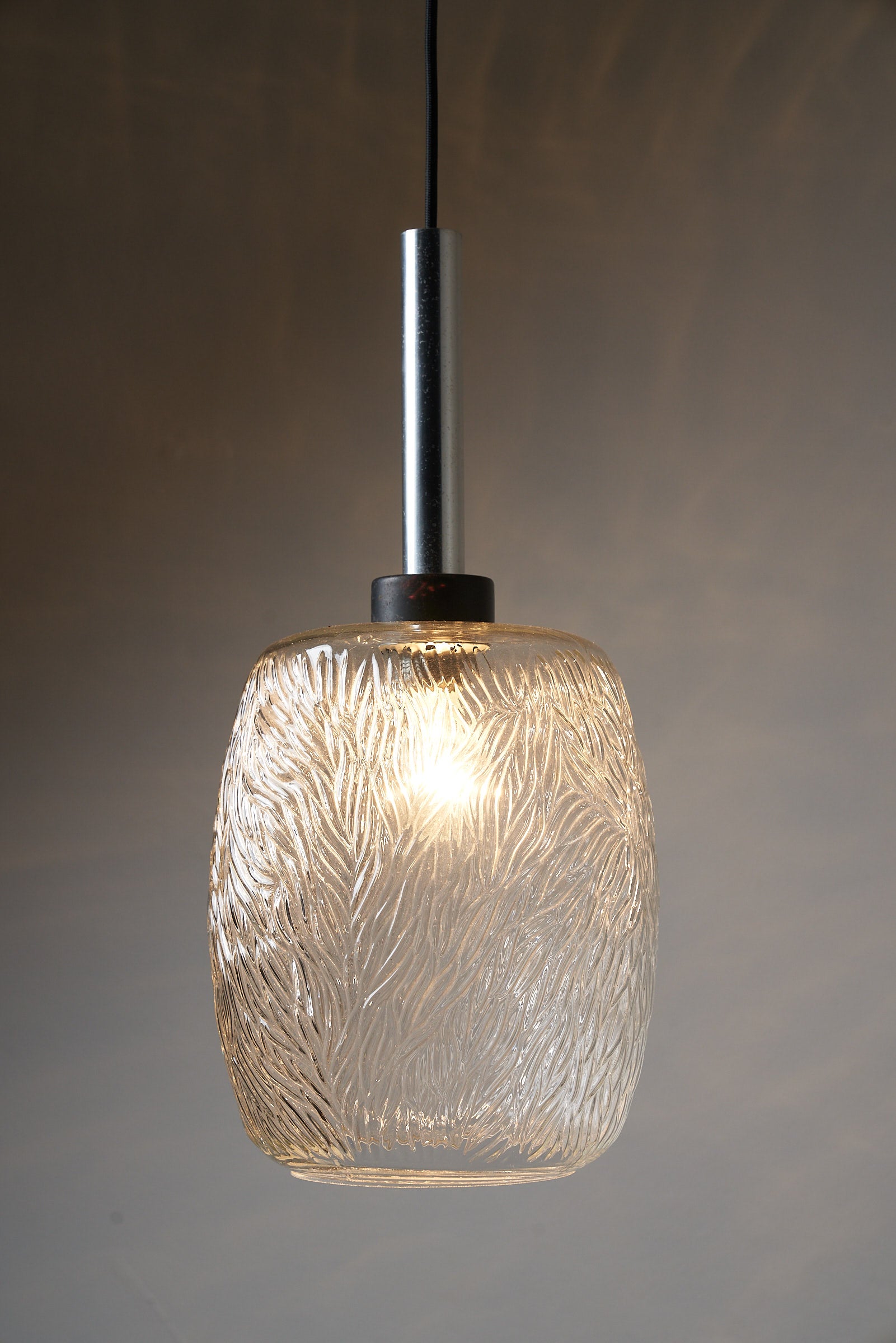 Textured_Glass_Pendant