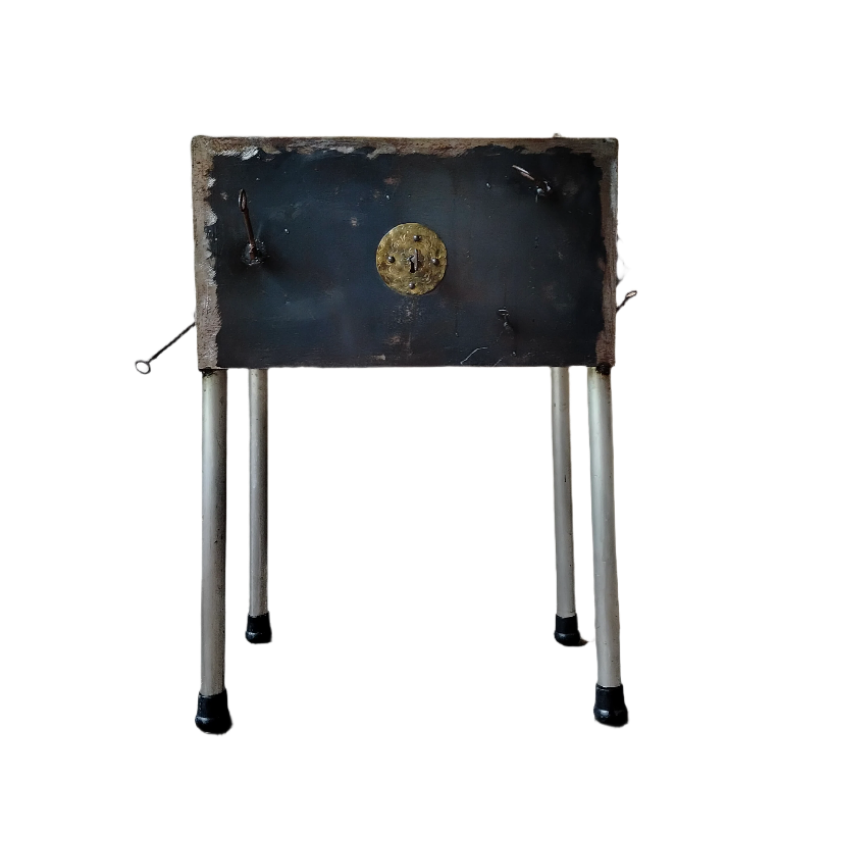 The_right_key_Side_Table