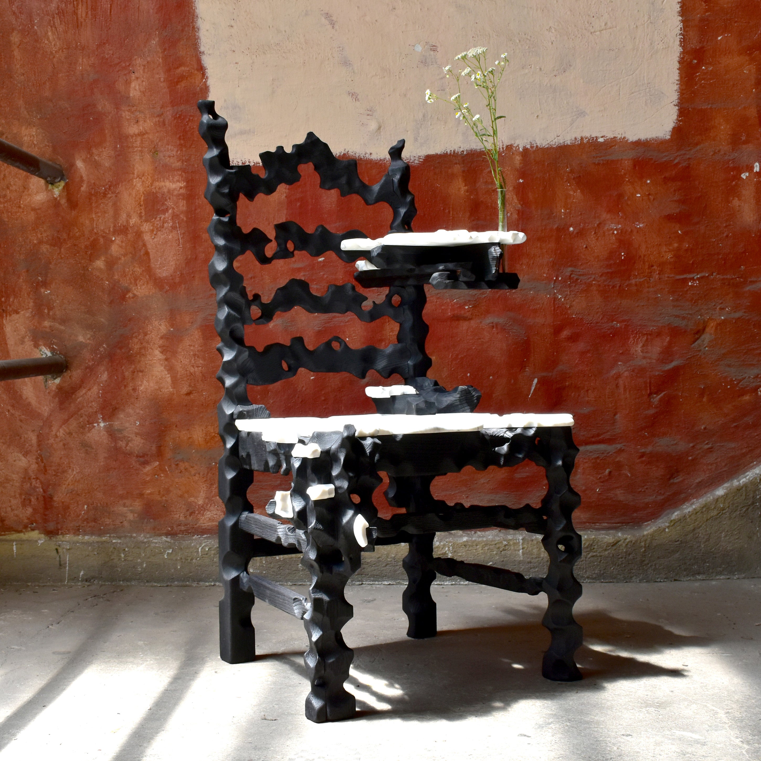 Throne_Side_Table
