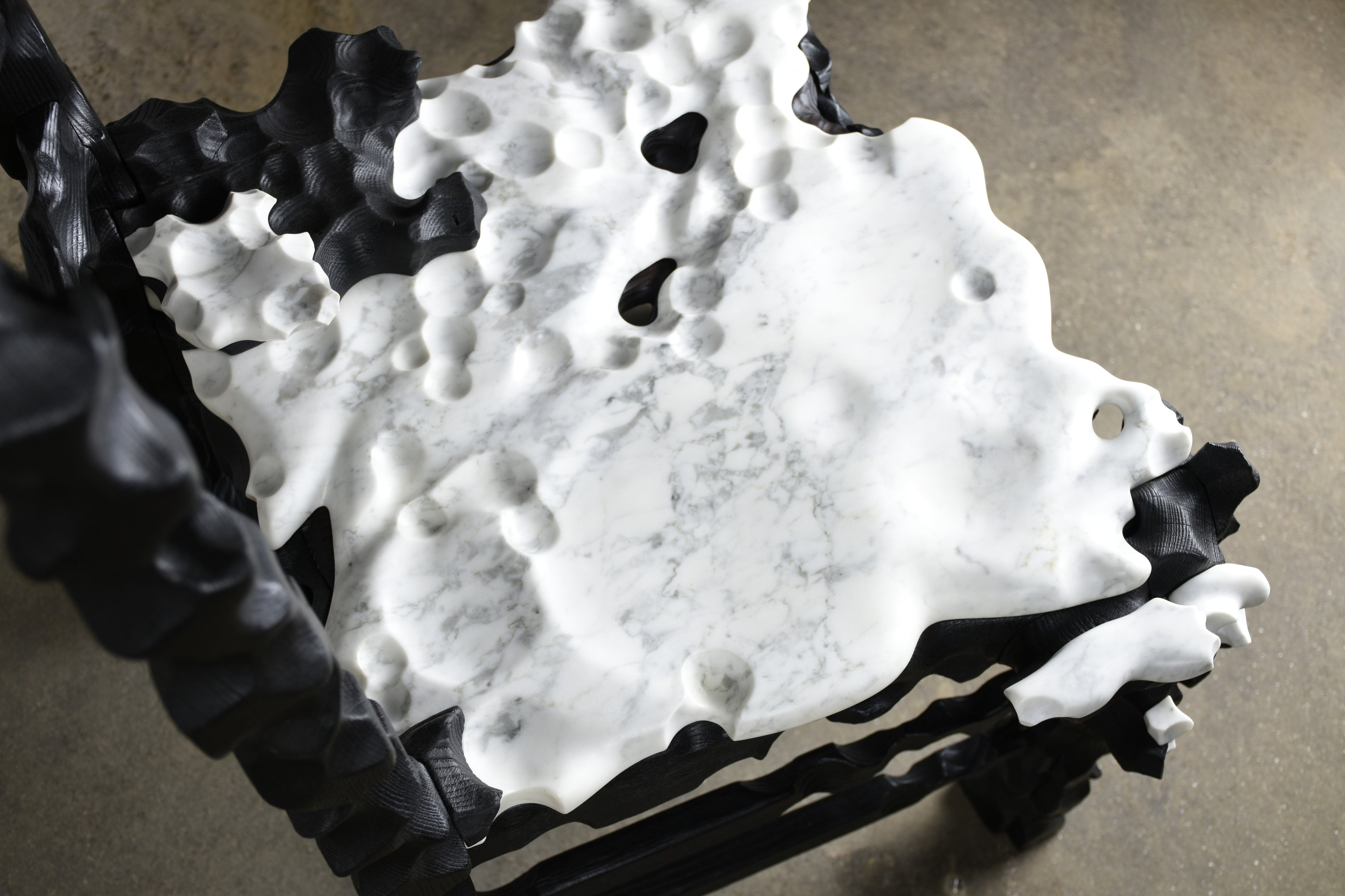 Throne_Side_Table
