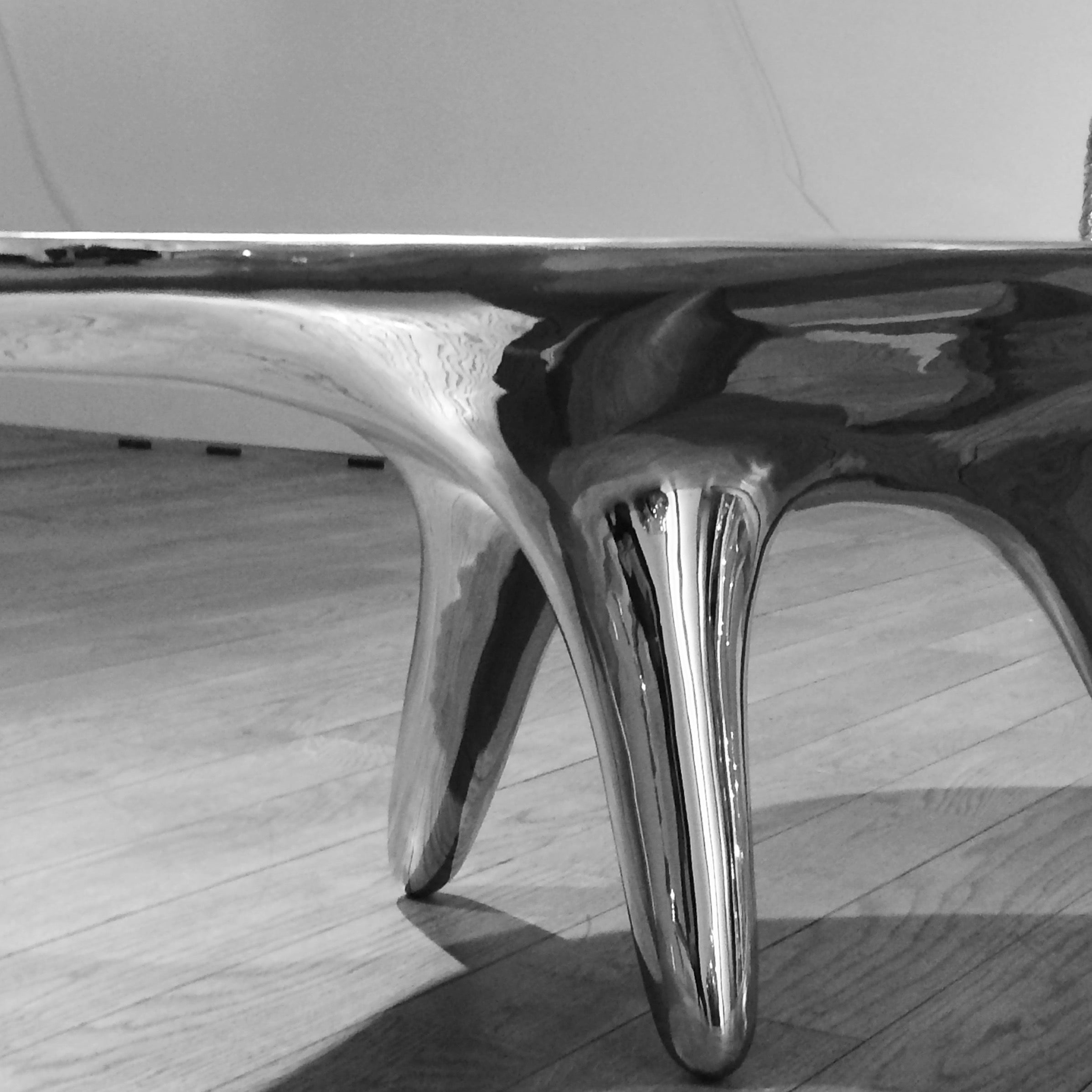 Titus_coffee_table_by_Olivier_Moravik