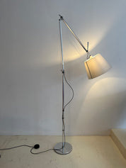 Tolomeo_Mega_Floor_Lamp_by_Michele_De_Lucchi_for_Artemide