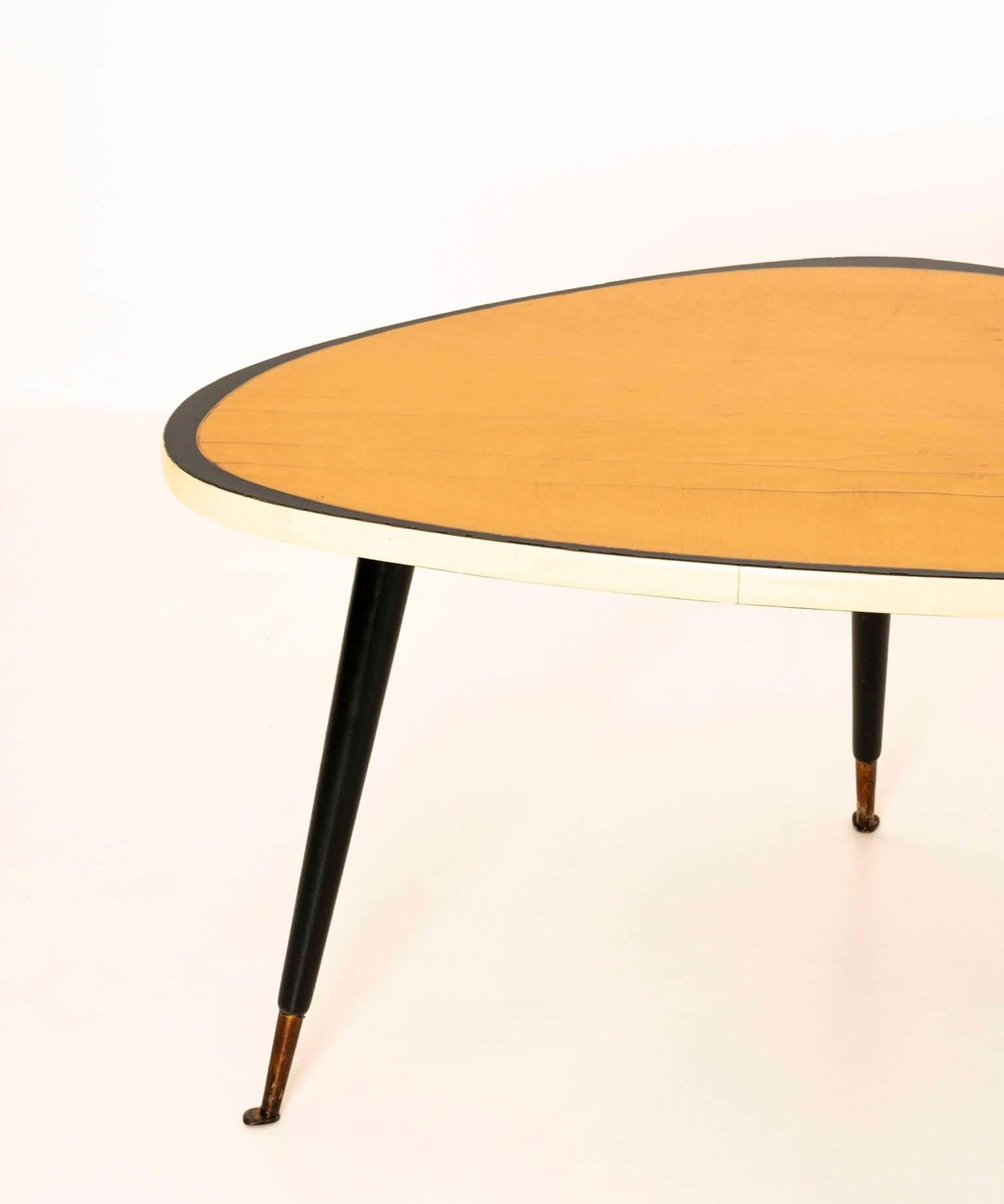 Triangular_Vintage_Coffee_Table_Germany_1950s