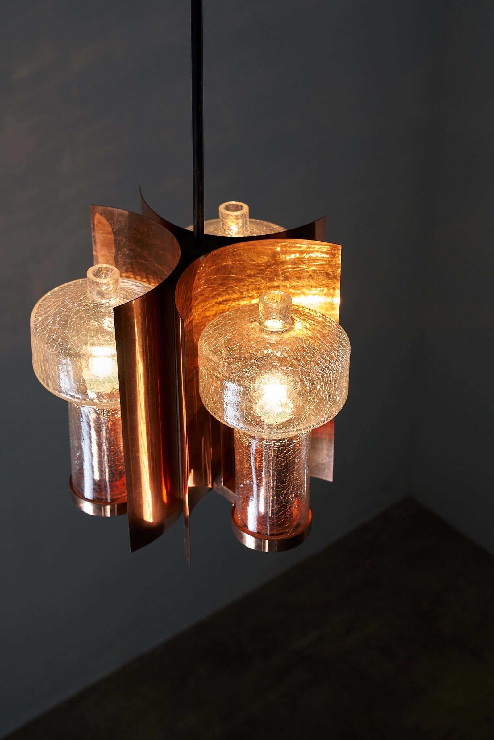 Unique_Fixed_Pendant_in_Copper_Crackle_Glass_Cosack