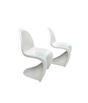 Set of 2 Panton Verner Fibreglass S Chairs in White for Herman Miller, W. Germany 1973