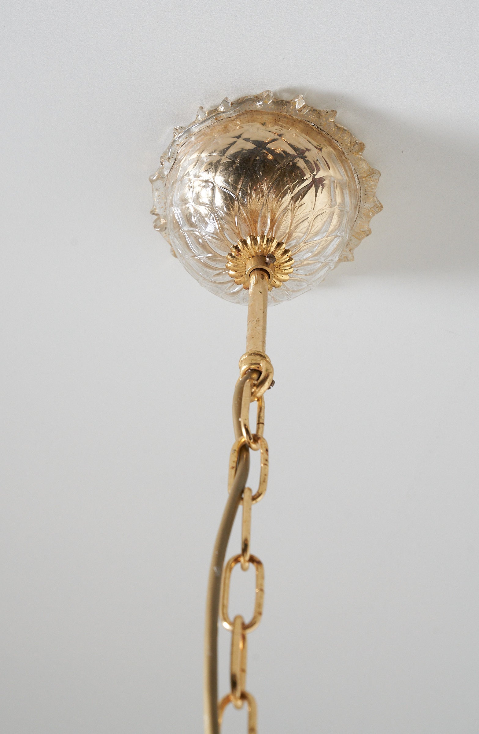 Upward_Glass_Chandelier_Murano