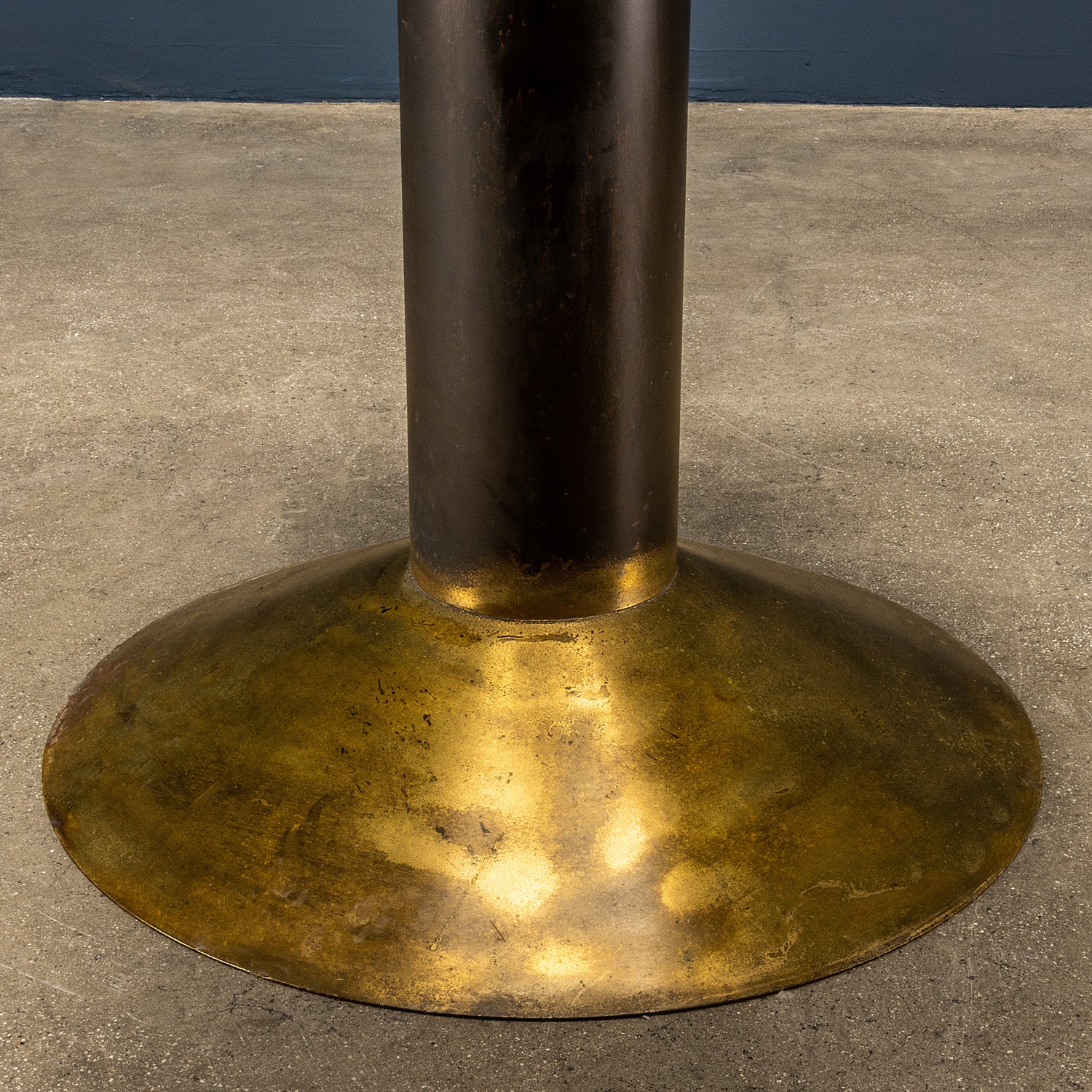 Vintage_1950s_Display_Table_Column_Burnished_Brass_Crystal_Italian_Design