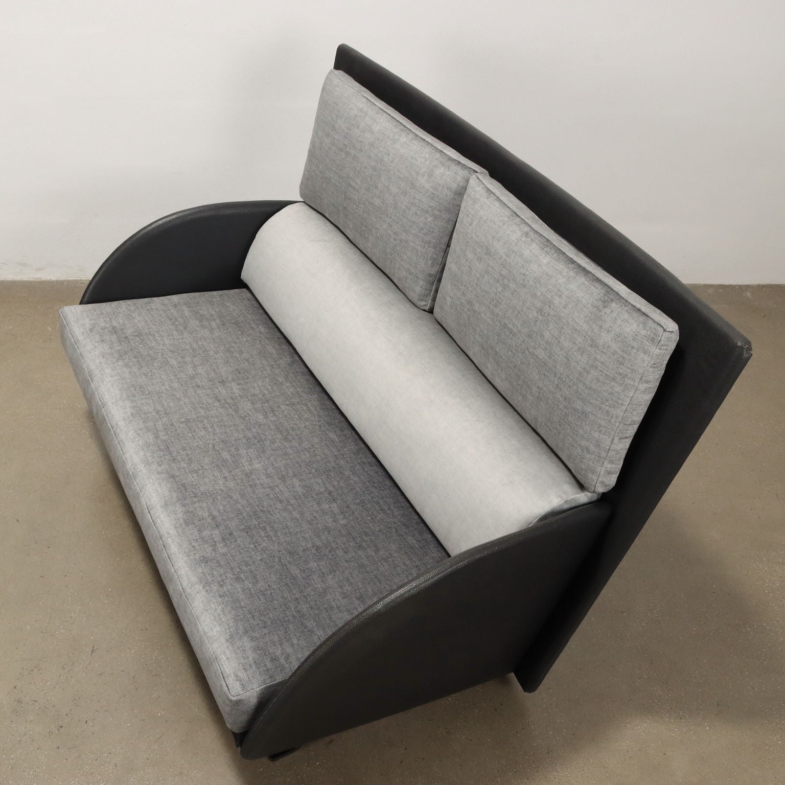 Vintage_1980s_Sofa_Velvet_Leatherette_with_Pillowcases_Italy