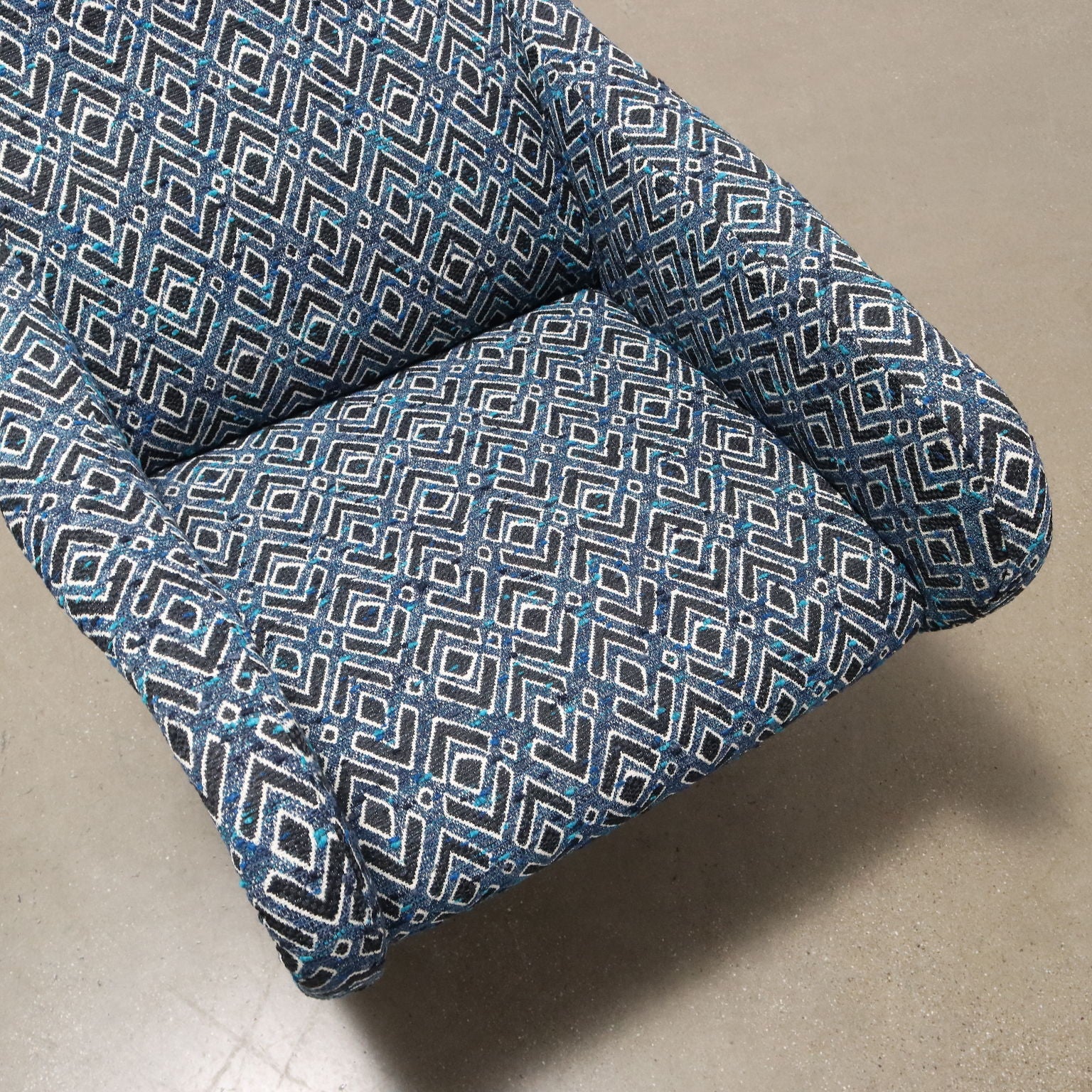 Vintage_Armchair_Fabric_Brass_Foam_Italy_1950s