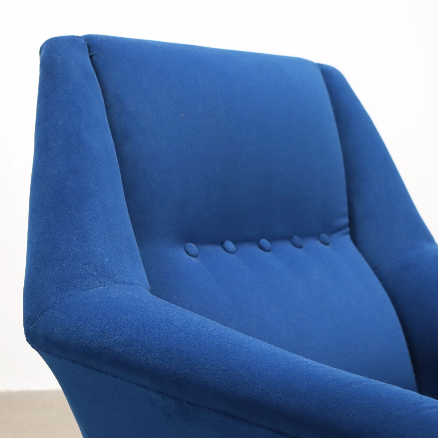 Vintage_Armchair_Fabric_Metal_Brass_1950s