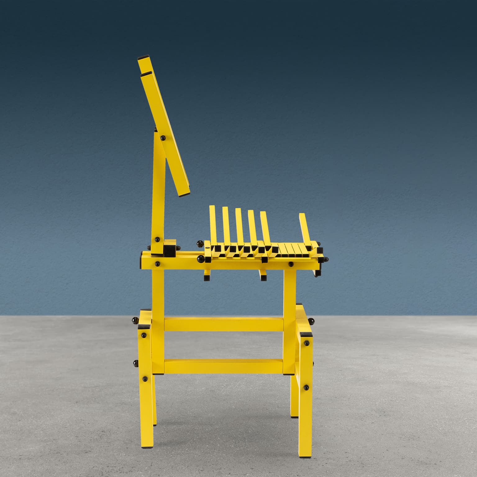 Vintage_Chair_Post-Modern_Enameled_Metal_Design_Anacleto_Spazzapan