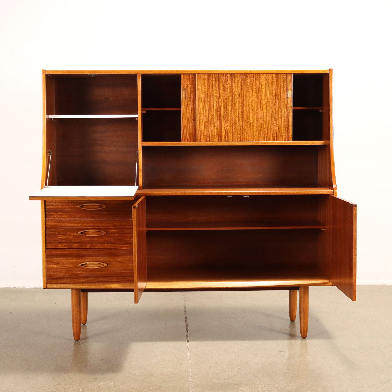 Vintage_Cupboard_Teak_Veneered_Wood_Hinged_Doors_1960s