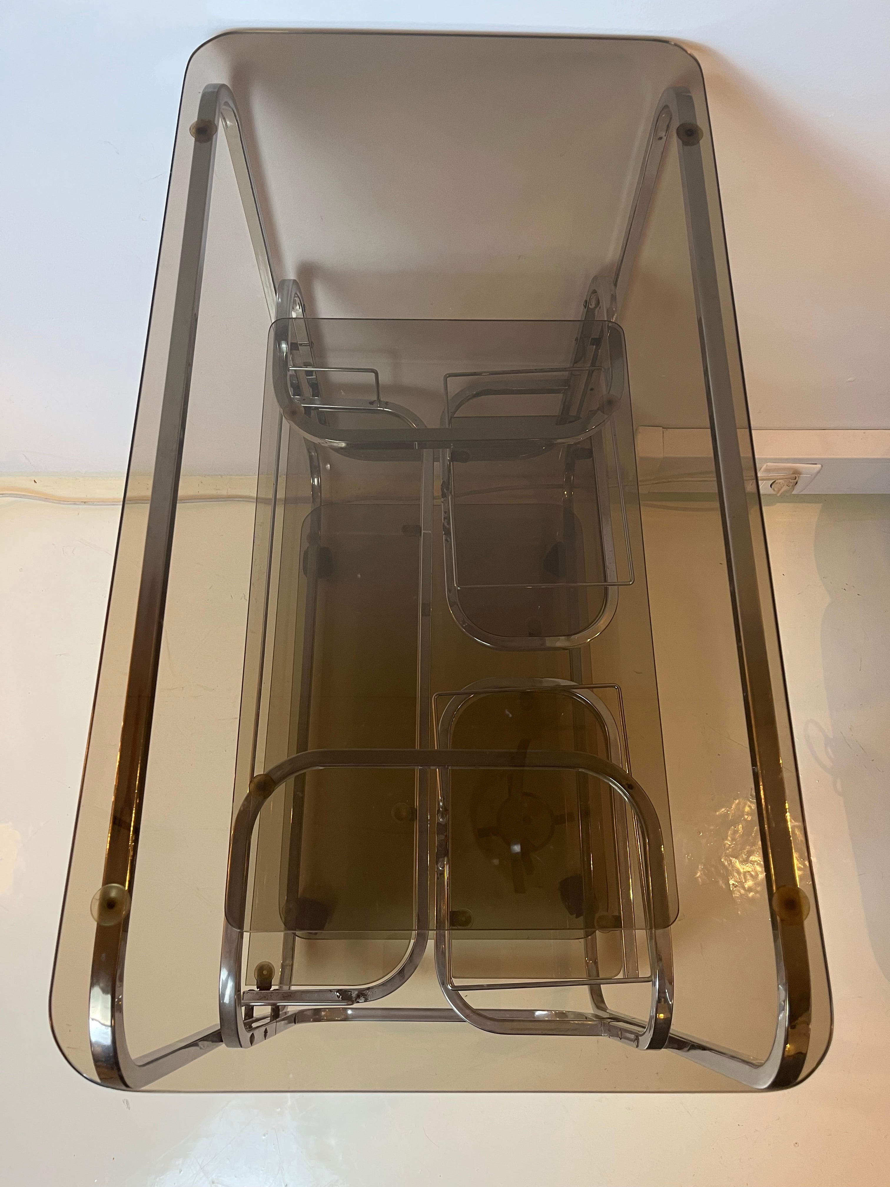 Vintage_Serving_Bar_Cart