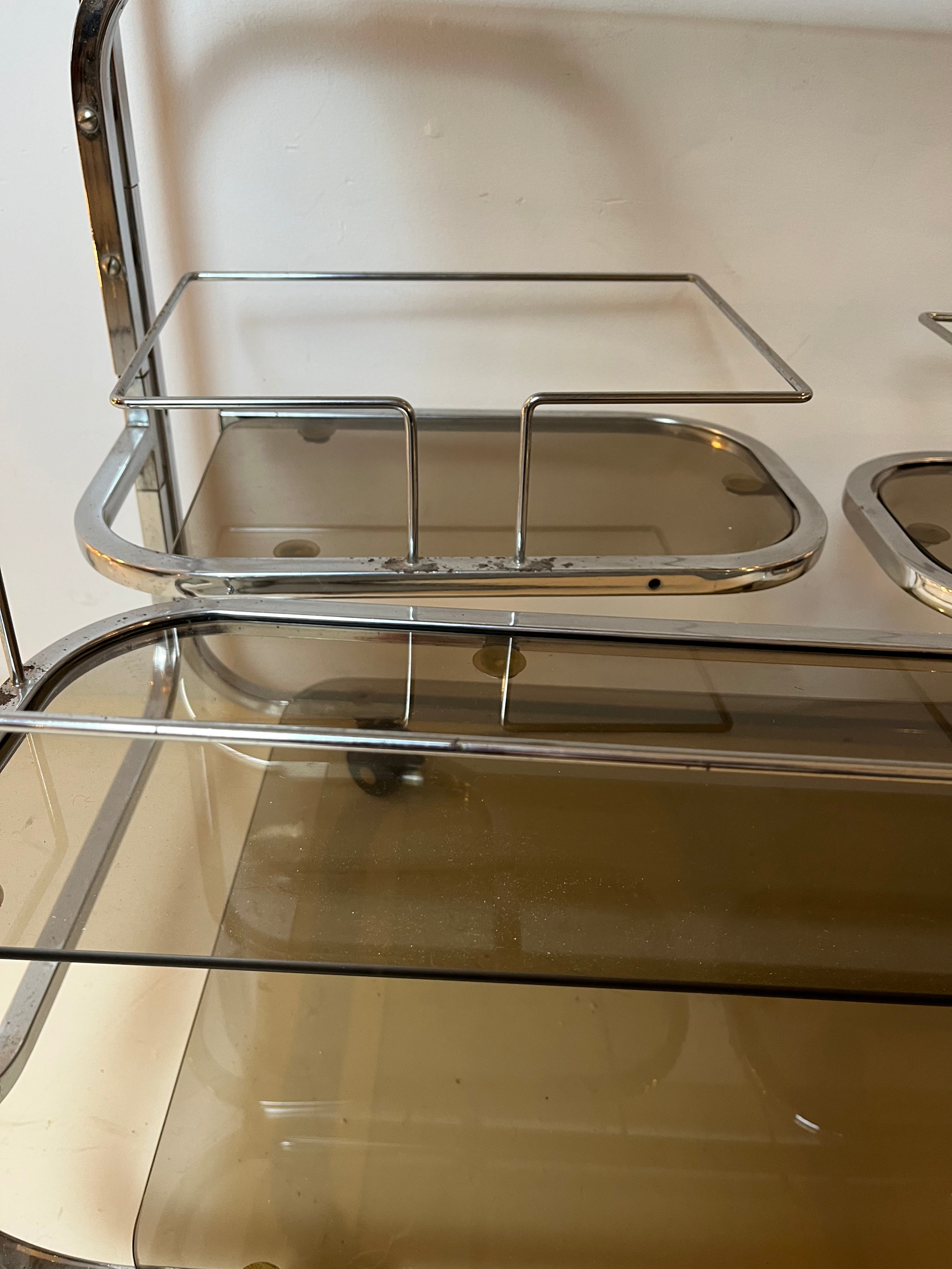 Vintage_Serving_Bar_Cart