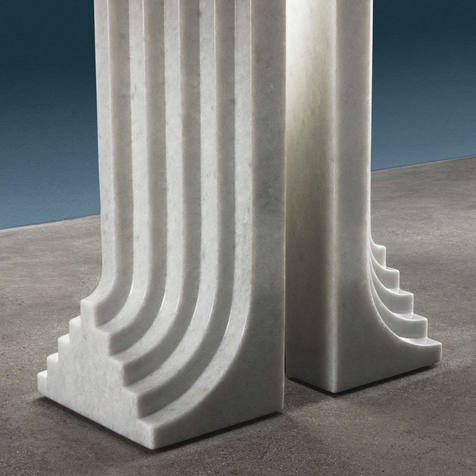 Vintage_Simon_Samo_Table_Design_Carlo_Scarpa_White_Marble_1970