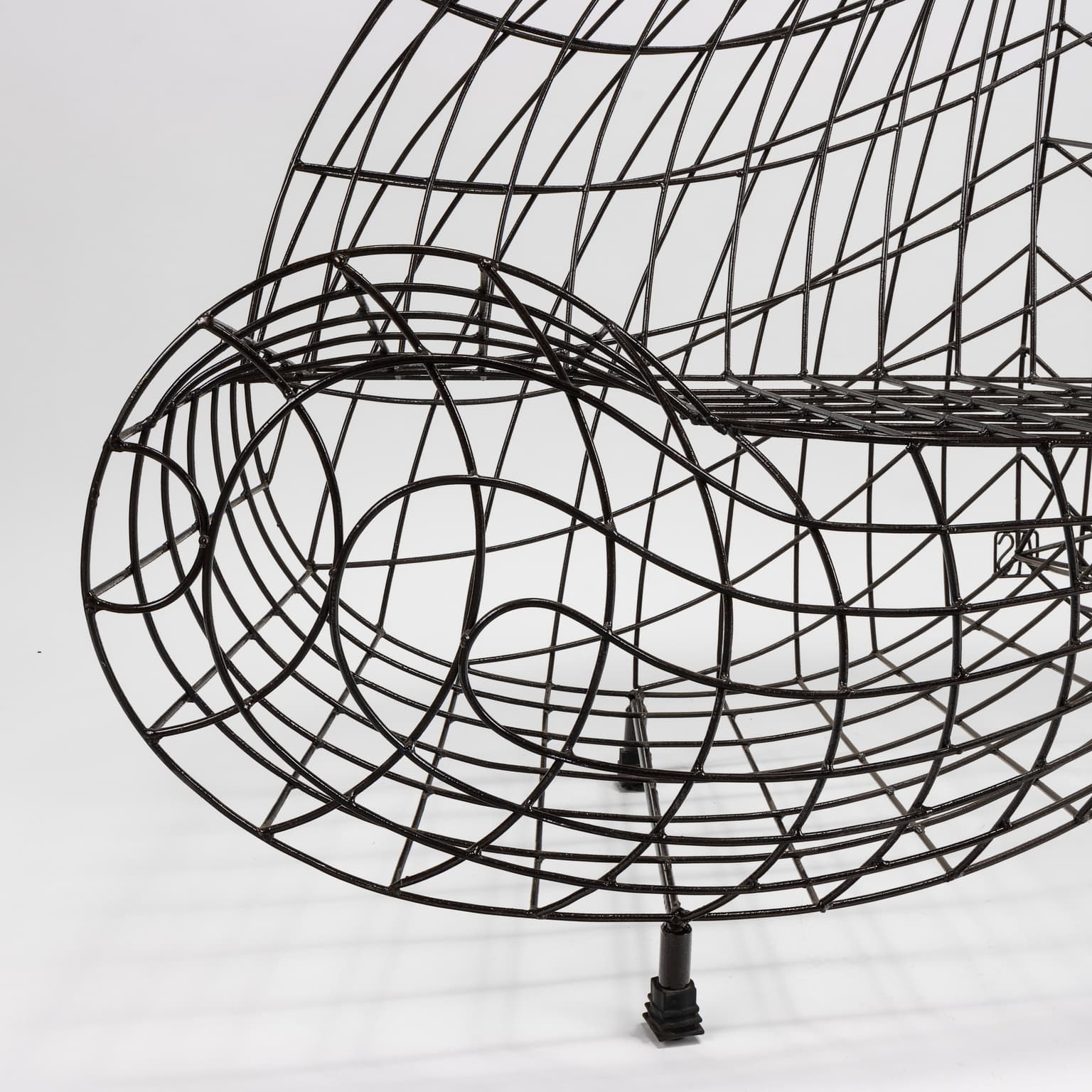 Vintage_Sofa_Cuore_Minimalisti_Series_Design_Anacleto_Spazzapan_Iron_2000s
