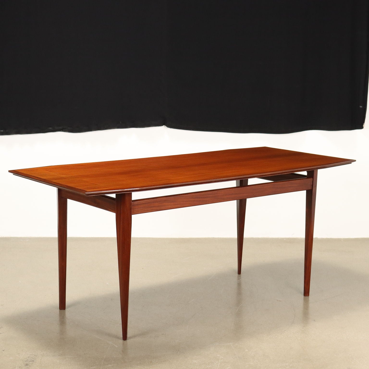 Vintage_Table_Beech_Mahogany_Veneer_Design_Italy_1960s_Restored