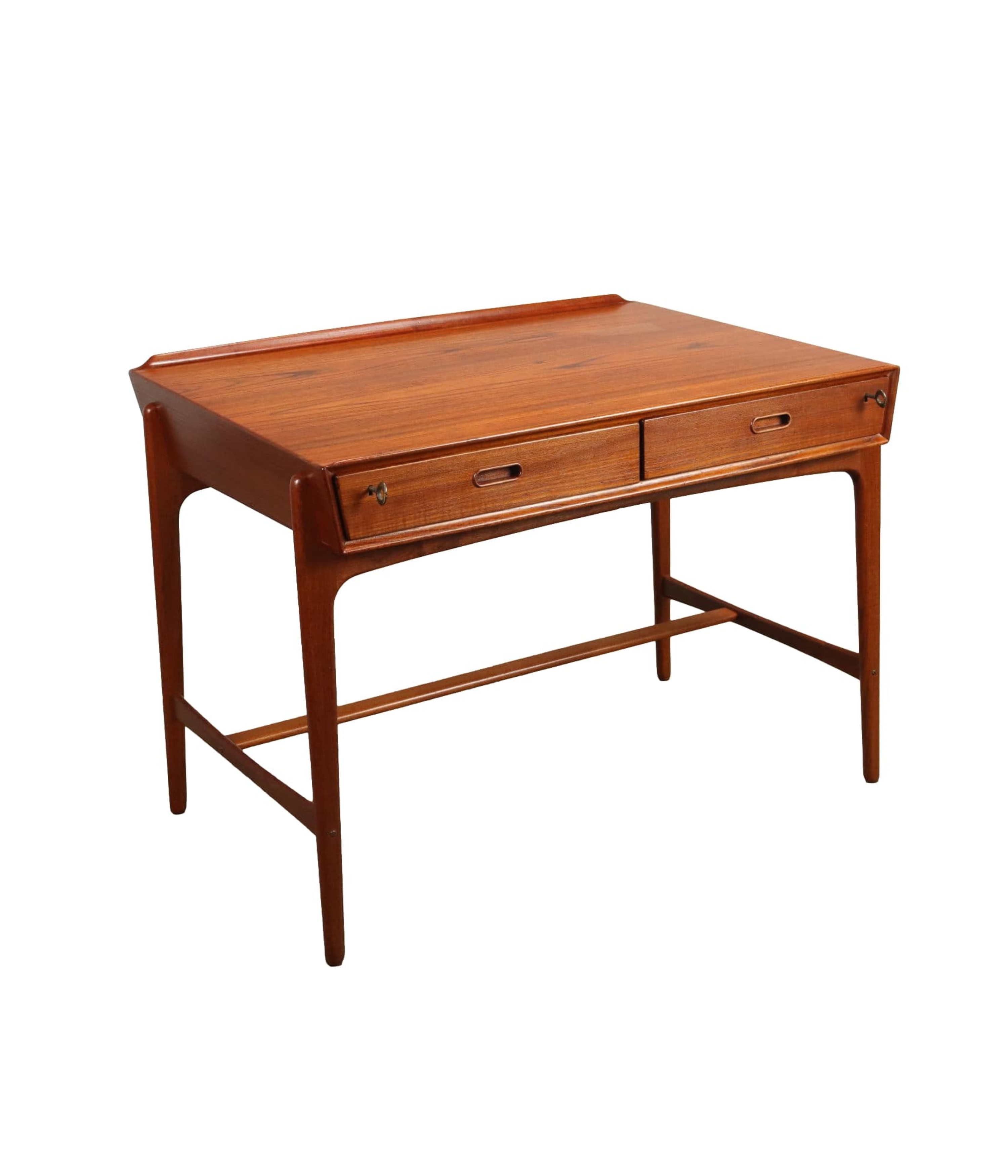 Vintage_Writing_Desk_Svend_ge_Madsen_for_Sigurd_Hansen_Teak_1950s