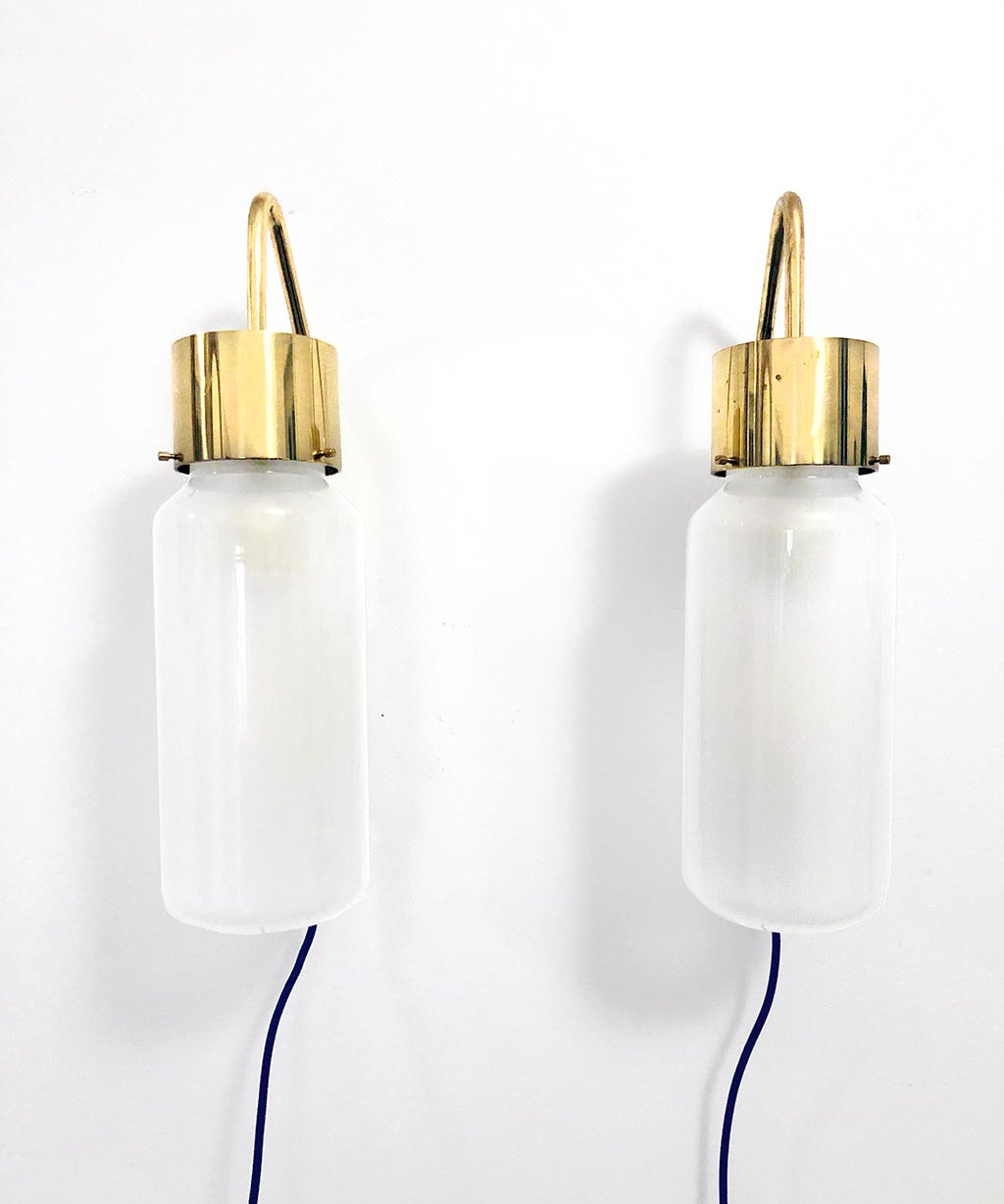 Wall_Lamp_by_Luigi_Caccia_Dominioni 