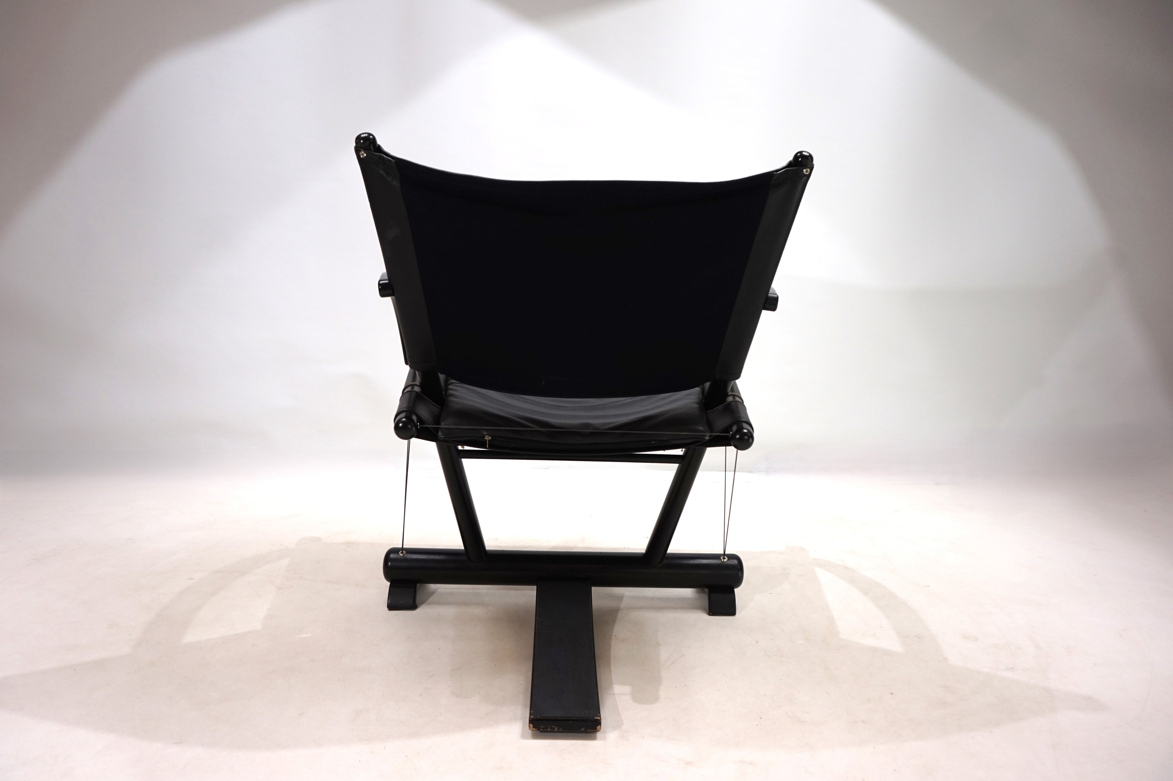 Weish_upl_Werkst_tten_String_leather_lounge_chair_1980