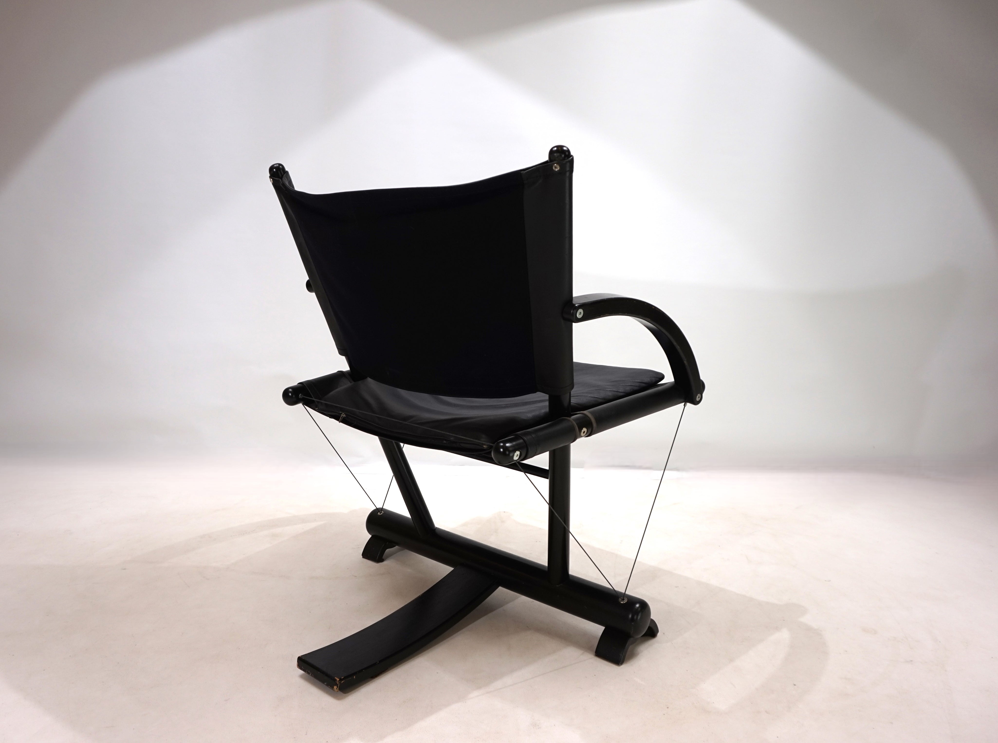 Weish_upl_Werkst_tten_String_leather_lounge_chair_1980