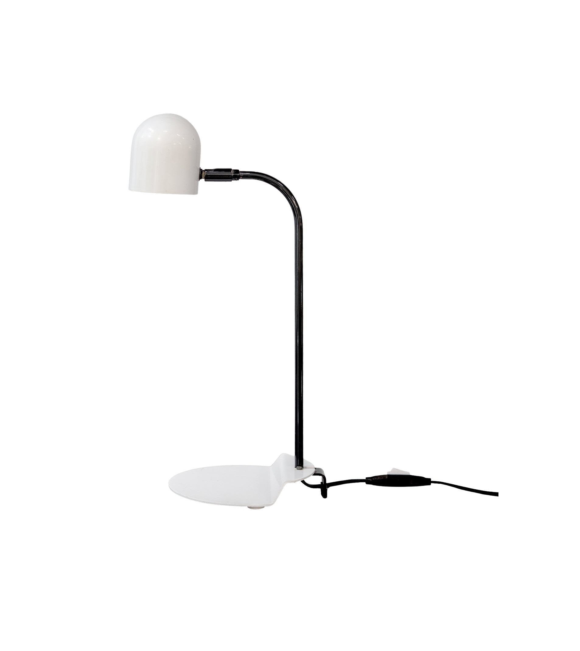 White_Table_Lamp_by_Fagerhult