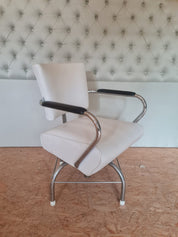 White_Vinyl_Salon_Chair,_1960s