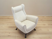 White_armchair_Italian_design_1980s_production_Italy