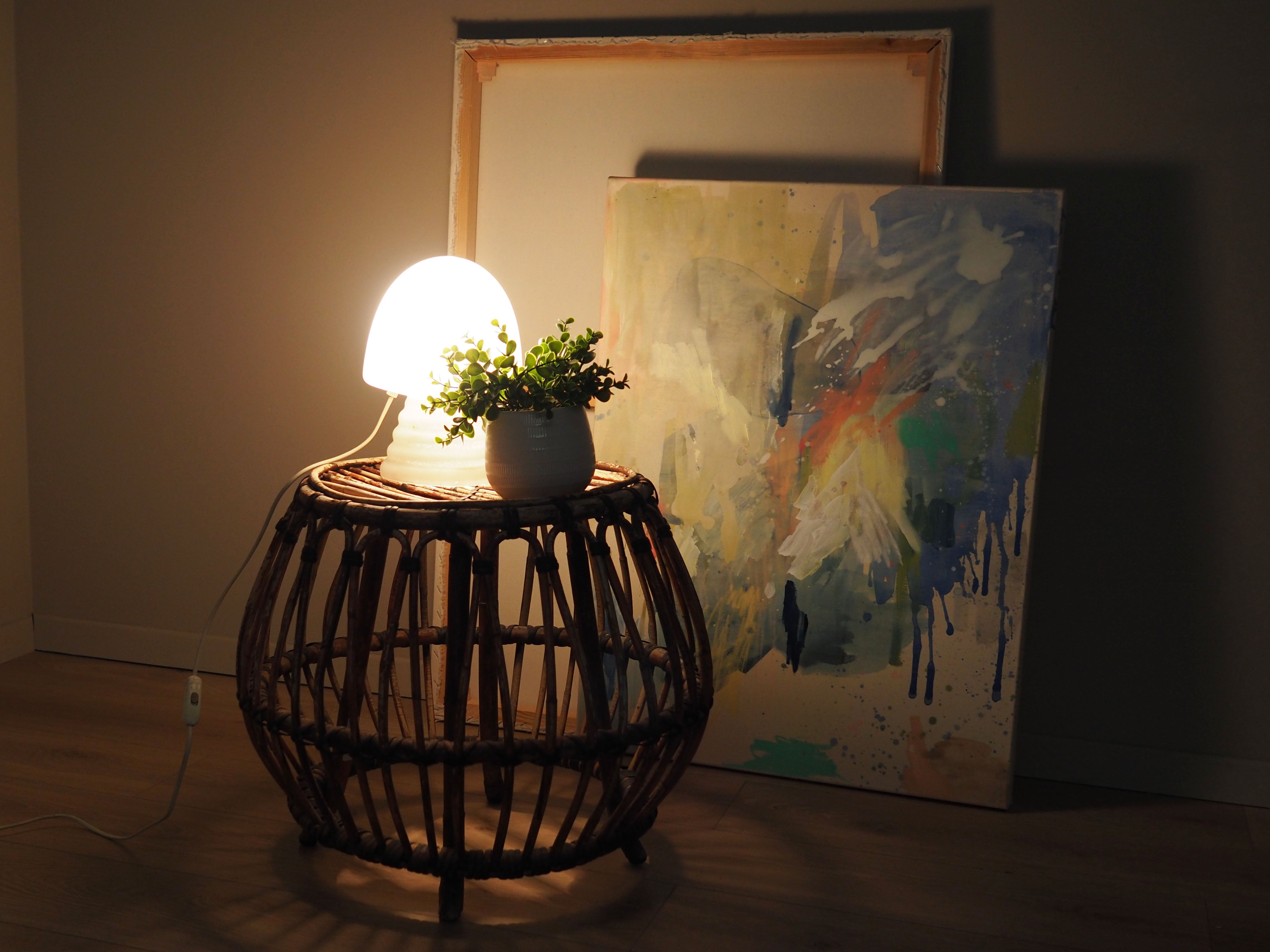 Wooden_coffee_table_Danish_design_1960s_production_Denmark