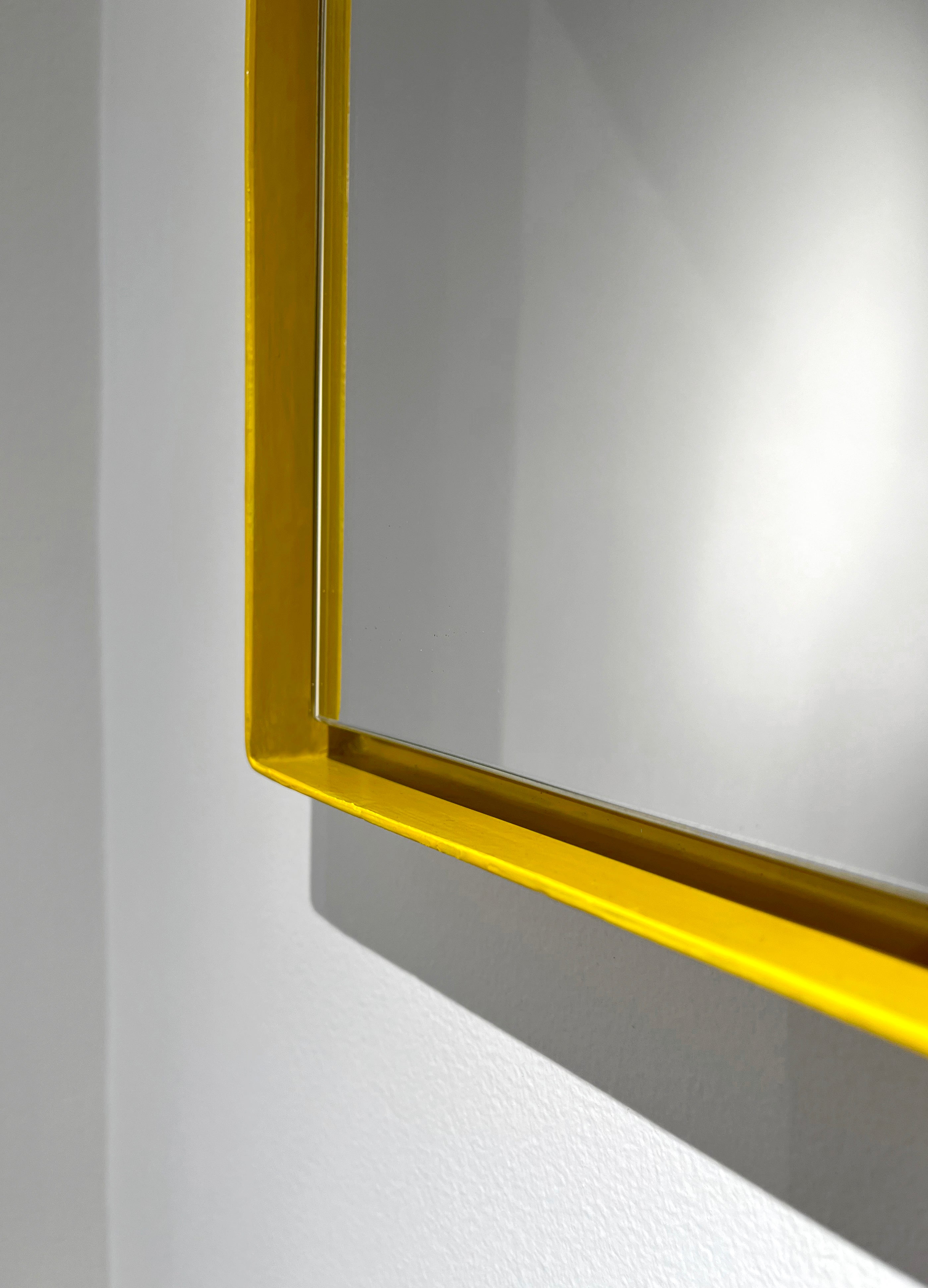 Yellow_Border_Mirror_by_Filipe_Condado