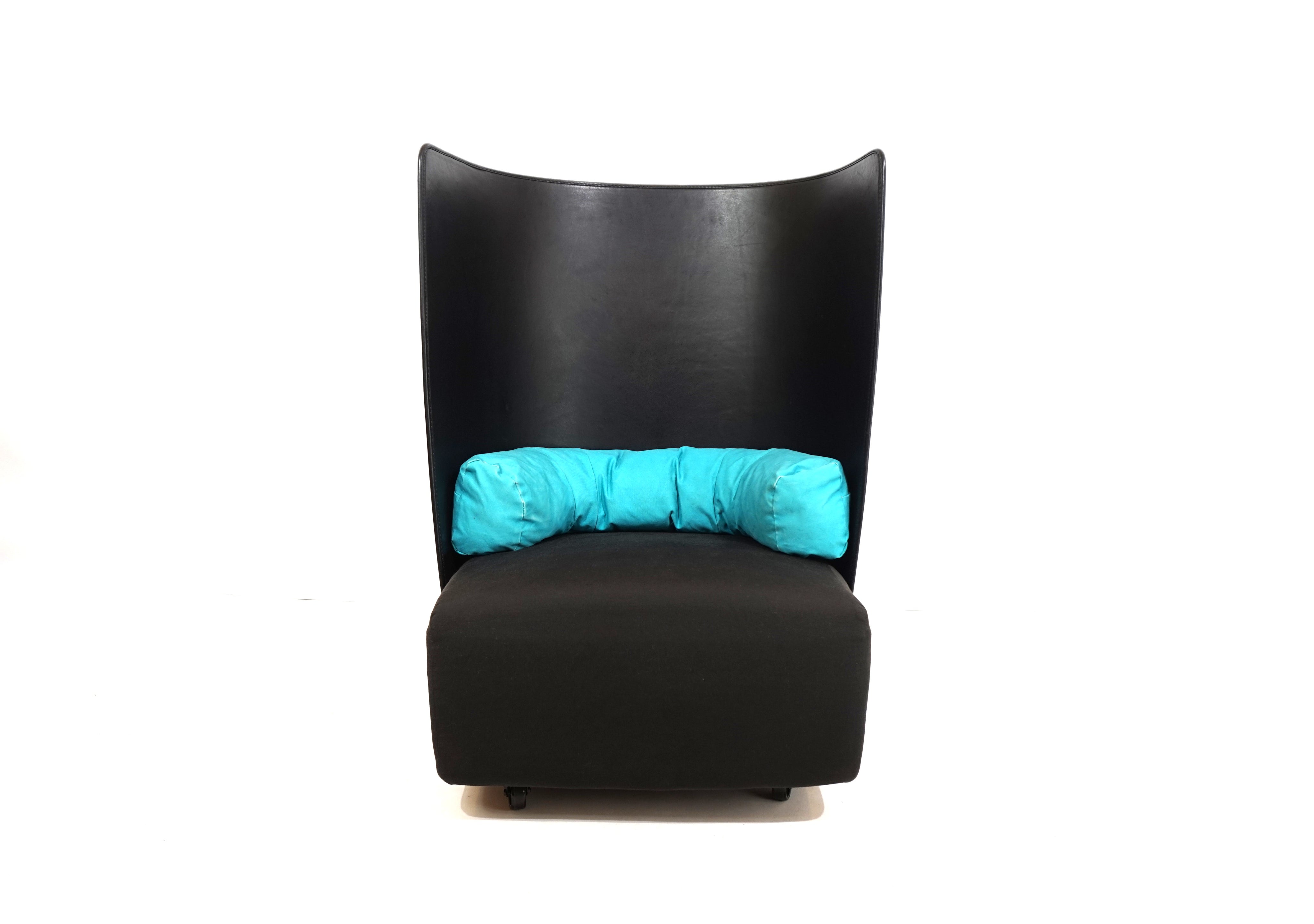 Black_Lounge_Char_by_Gionathan_de_Pas,_Donato_D'Urbino_&_Paolo_Lomazzi
