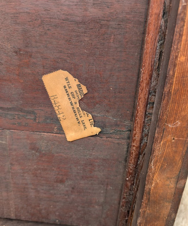 George_III_Mahogany_Whatnot_with_Adjustable_Reading_Stand_by_Maddox_&_Co.