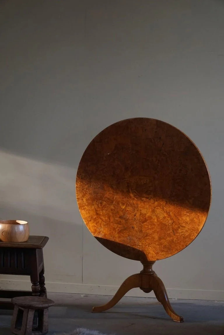 A_Round_Antique_Swedish_Folding_Table_in_Burl_Wood,_Early_19th_Century