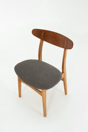 Set_of_4_CH30_Dining_Chairs_by_Hans_J._Wegner