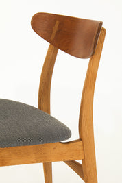 Set_of_4_CH30_Dining_Chairs_by_Hans_J._Wegner